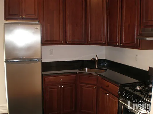 Rented by Living New York | media 25