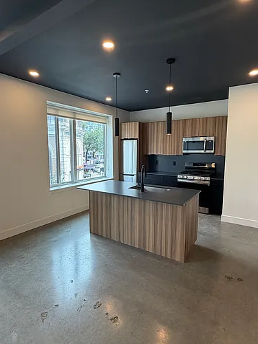 293 Fairmount Ave #203 Photo 1