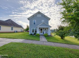 1746 Moses Ave, Knoxville, TN 37921