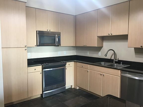 2nd image of 488 E Ocean Blvd Unit 611