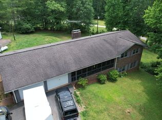 1560 New Liberty Rd, Clarkesville, GA 30523