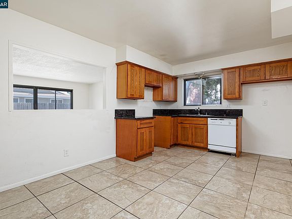 3rd image of 7366 21st St