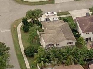 293 SW 179th Ave, Pembroke Pines, FL 33029