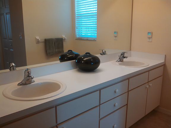 4th image of 4260 Central Sarasota Pkwy APT 222
