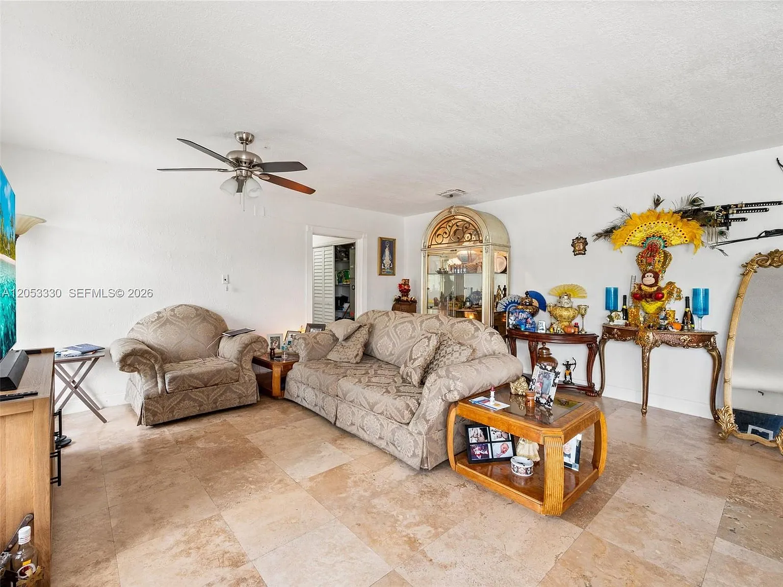 Sunny Isles Inland — Photo 4