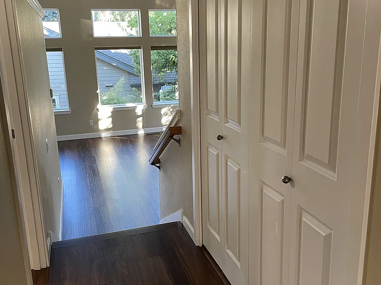 319 SW Chukar Ln — Photo 15