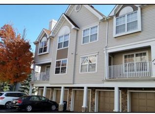 36 Inverness Dr #I036, Edison, NJ 08820