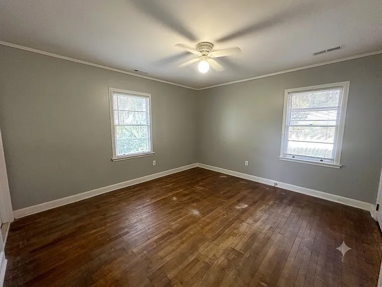 500 Pilot St — Photo 11