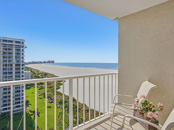 4th image of 320 Seaview Ct APT 1409