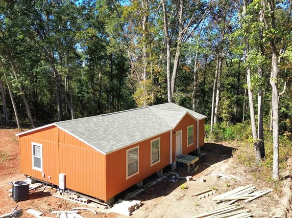 29 Dons Ct, Royston, GA 30662