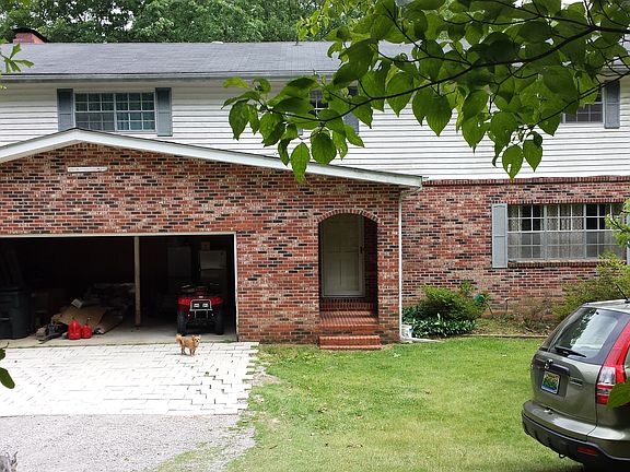 5th image of 156 Dogwood Ln