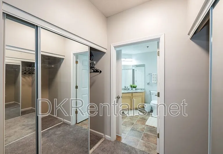 245 Amal Dr SW #2008 — Photo 12