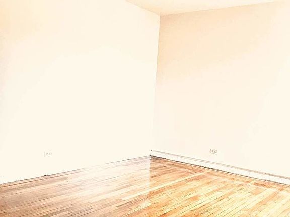 5th image of 1175 Morris Ave APT 5E