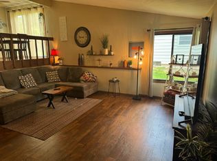 1128 E Northwood Dr, Appleton, WI 54911