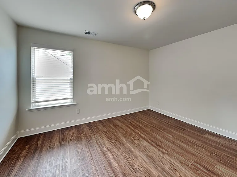 600 Lake Vista Ct — Photo 18