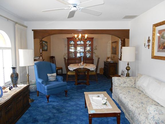 5th image of 2212 N Markwell Pl