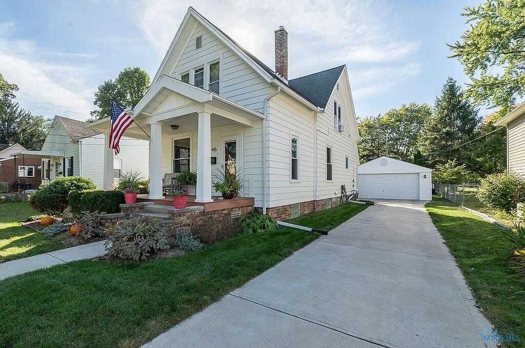 416 Buttonwood Ave, Bowling Green, OH 43402 Zillow