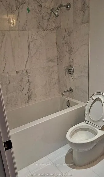 505 Glencairn Ave #205 — Photo 17