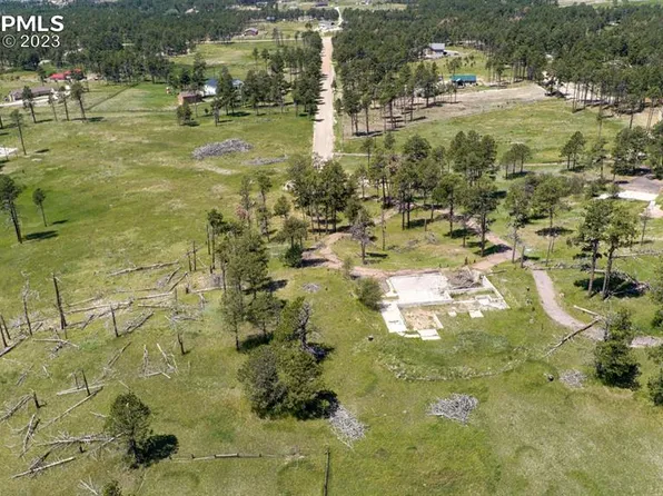 8230 Danford Rd, Colorado Springs, CO 80908