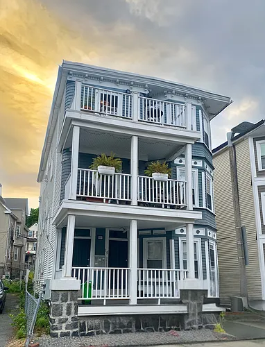 17 Woodlawn St #3 Photo 1