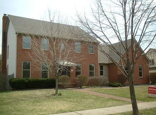 326 Windcroft Dr, Westerville, OH 43082