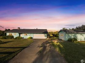 6488 Church Rd, Ferndale, WA
