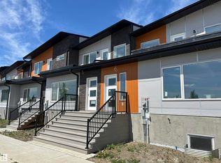 2742 Blatchford Rd NW, Edmonton, AB T5G2P7