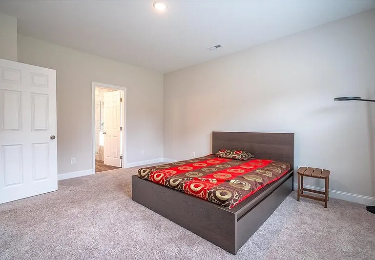 330 Creek Grove Ave — Photo 19