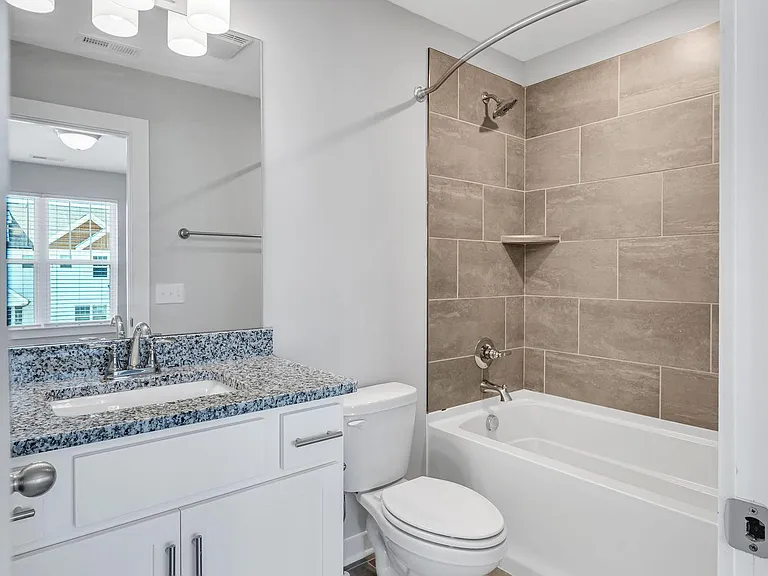 Robinsons Rowhouse Townhomes — Photo 40