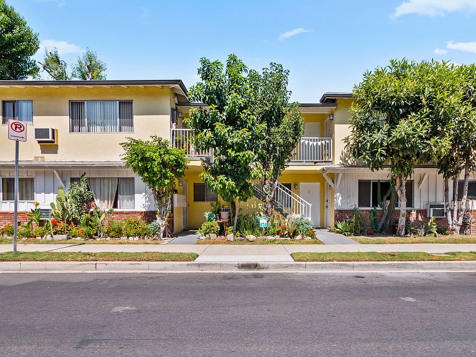 1st image of 4904 Tujunga Ave