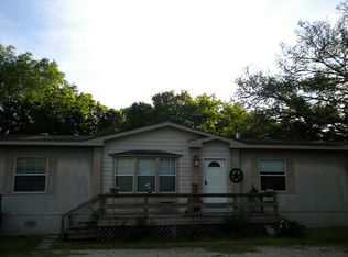 2402 8th St, Liverpool, TX 77577