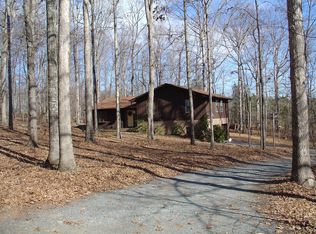 8511 Viking Dr, Waxhaw, NC 28173