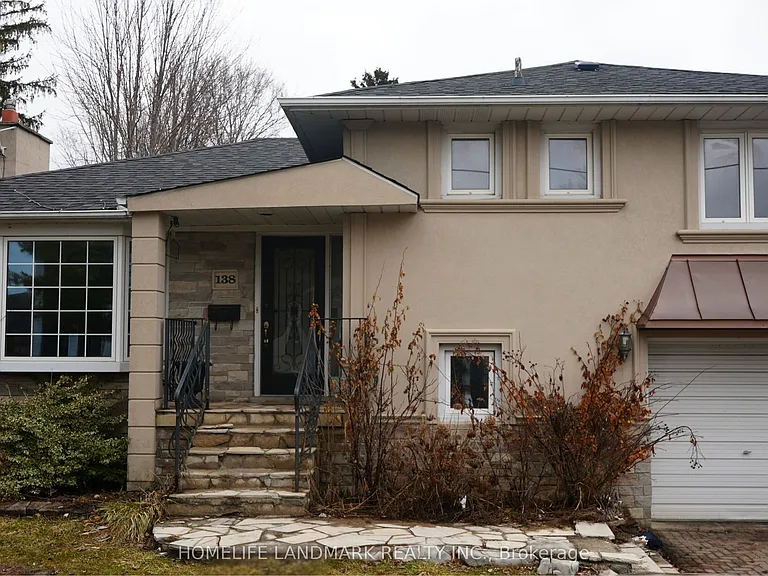 138 Newton Dr — Photo 2