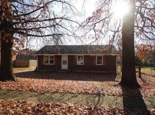 253 Bryanwood St, Versailles, KY 40383
