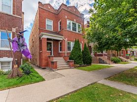 1507 S 61st Ave, Cicero, IL