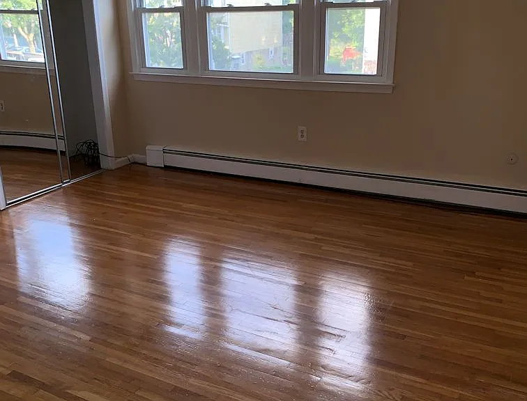 2nd Bedroom Facing Entry