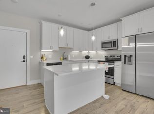 2209 N Broad St #401, Philadelphia, PA 19132