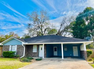 1510 Maple St, Liberty, TX 77575