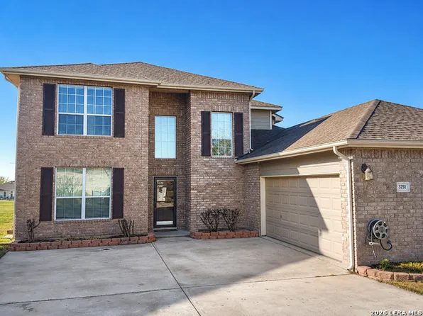 3751 Columbia Dr, Cibolo, TX 78108