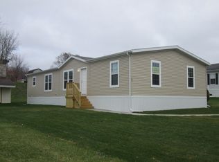 82 Elk St, Whitmore Lake, MI 48189