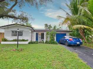 2006 N 37th Ave, Hollywood, FL 33021