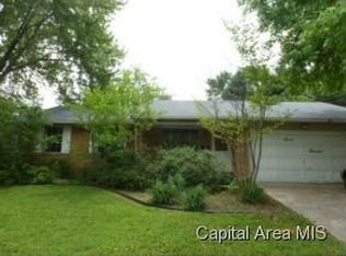 700 Kenyon Dr, Springfield, IL 62704