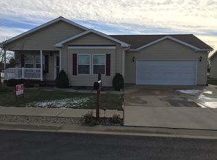 1620 Coventry Ln, Pontoon Beach, IL 62040