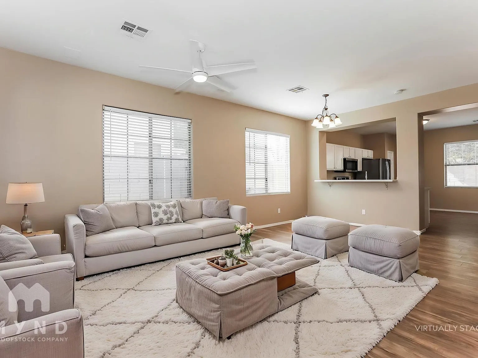 3 bed, 2.0 bath, 1299 sqft, $2,149 — Photo 3