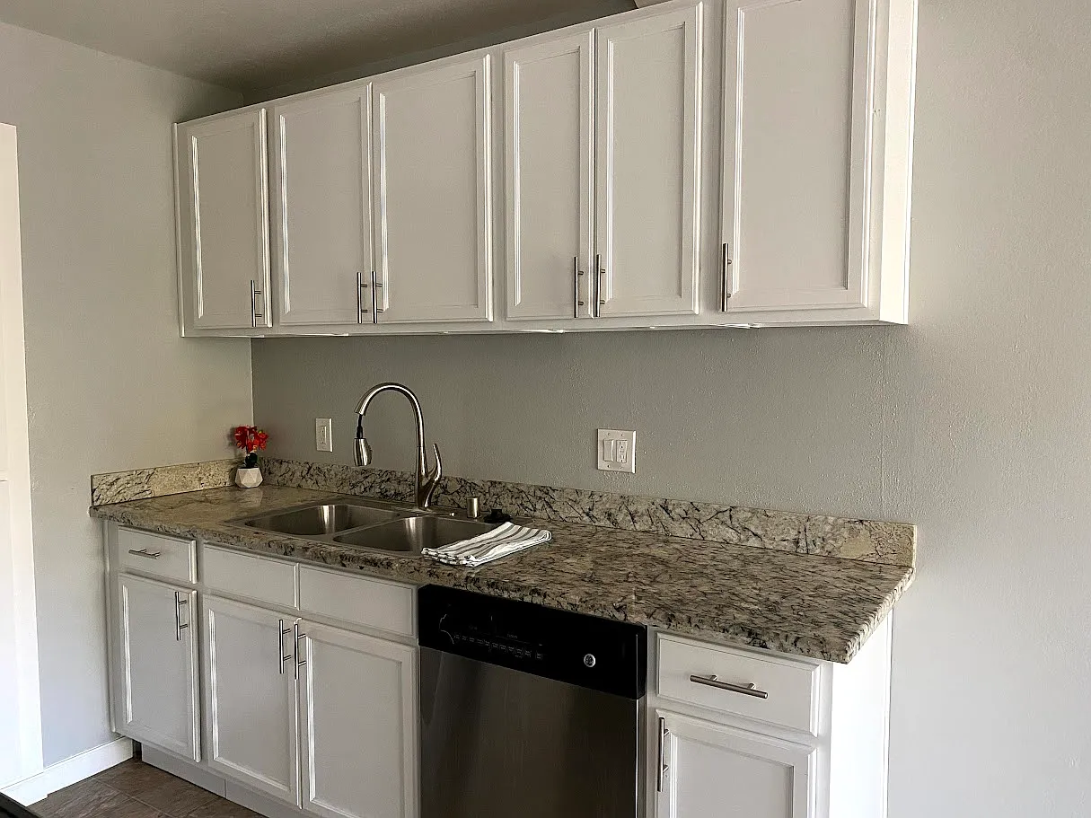 Blackford Oaks Apartments — Photo 2