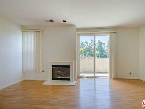 2nd image of 7719 Hannum Ave