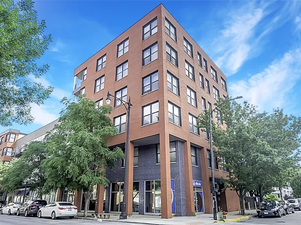 (undisclosed Address), Chicago, IL 60608