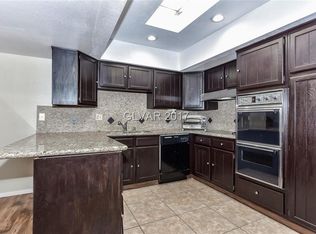 3382 Knollwood Ct, Las Vegas, NV 89121