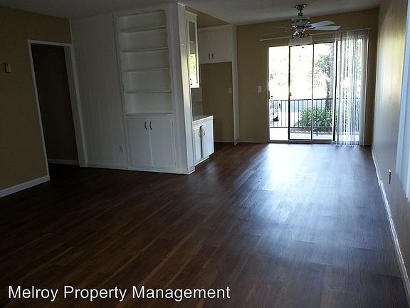 3rd image of 4078 Louisiana St APT 01