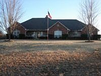 1st image of 1000 Deerfield Dr